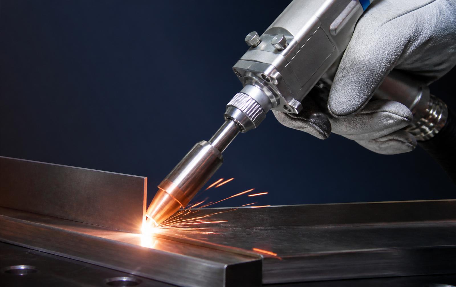 SF1500HWM Handheld Fiber Laser Welder